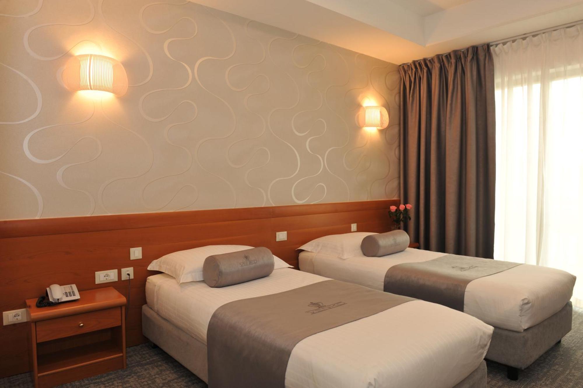 Hotel Venko Dobrovo Rom bilde