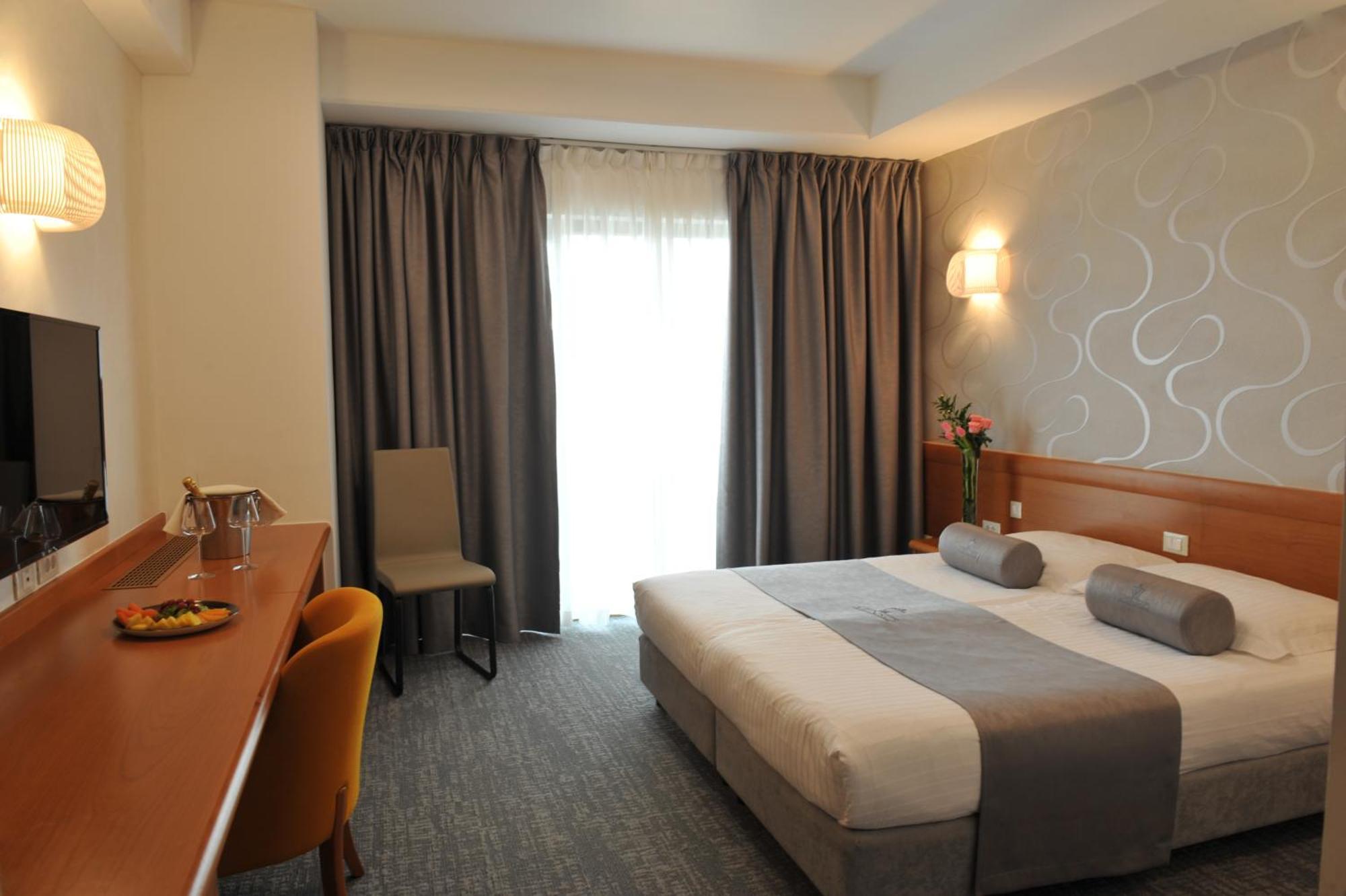 Hotel Venko Dobrovo Eksteriør bilde