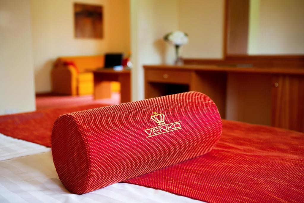 Hotel Venko Dobrovo Eksteriør bilde