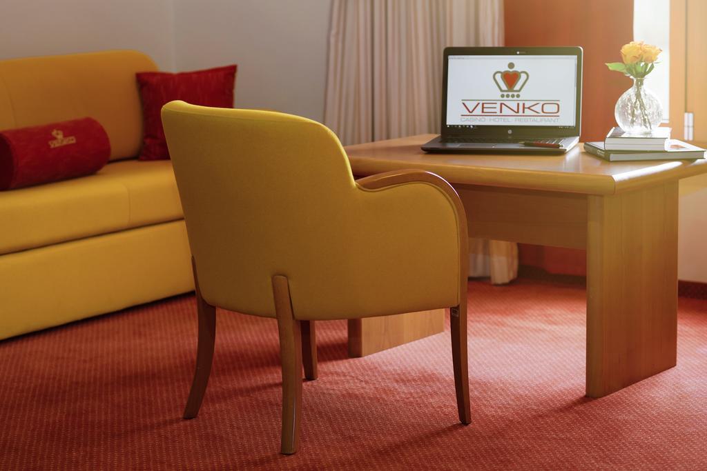 Hotel Venko Dobrovo Eksteriør bilde